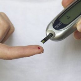 Как бороться с сахарным диабетом и повышенным уровнем сахара в крови: 3 эффективных рецепта